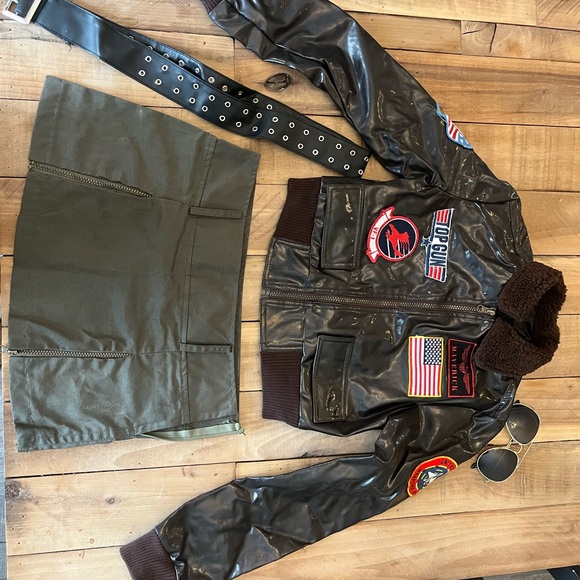 Leg Avenue Bomber Jacket Set 4 Piece Costume Size S/P - Picture 3 of 4